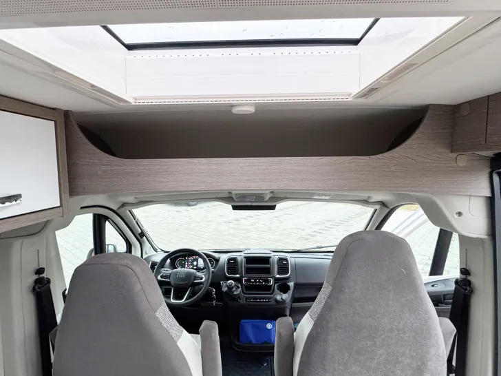 Fahrzeugbild Pössl D-Line 2Win R S Plus #23