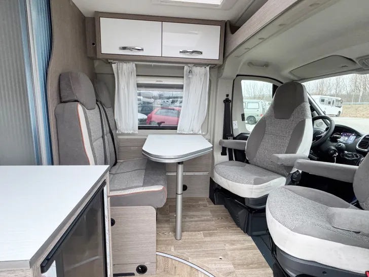 Fahrzeugbild Pössl D-Line 2Win R S Plus #25