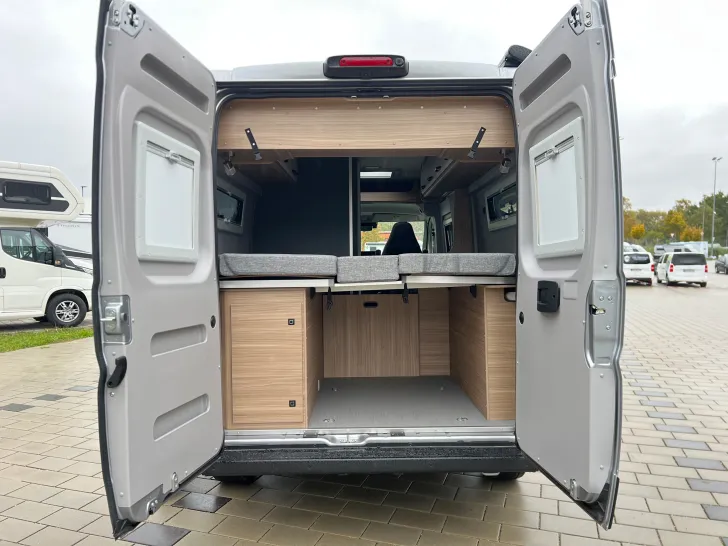 Fahrzeugbild Pössl H-Line Summit 600 L #11