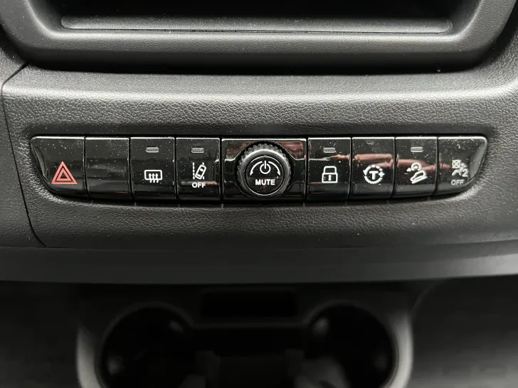 Fahrzeugbild Pössl H-Line Summit 600 L #32