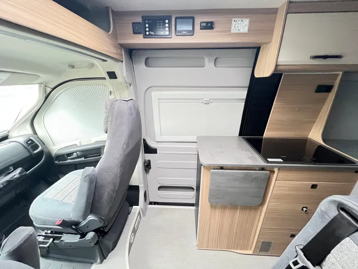 Fahrzeugbild Pössl H-Line Summit 600 L #34