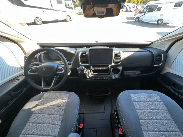 Fahrzeugbild Pössl H-Line Summit 600 B #23