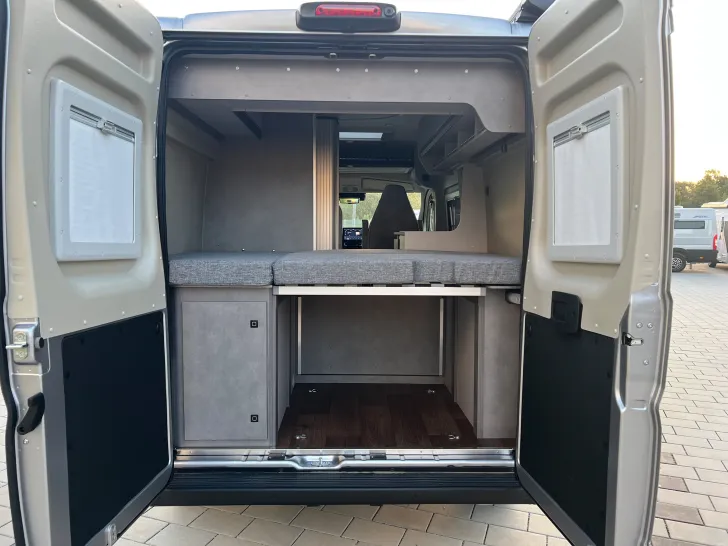 Fahrzeugbild Pössl H-Line Summit Shine 540 R #12