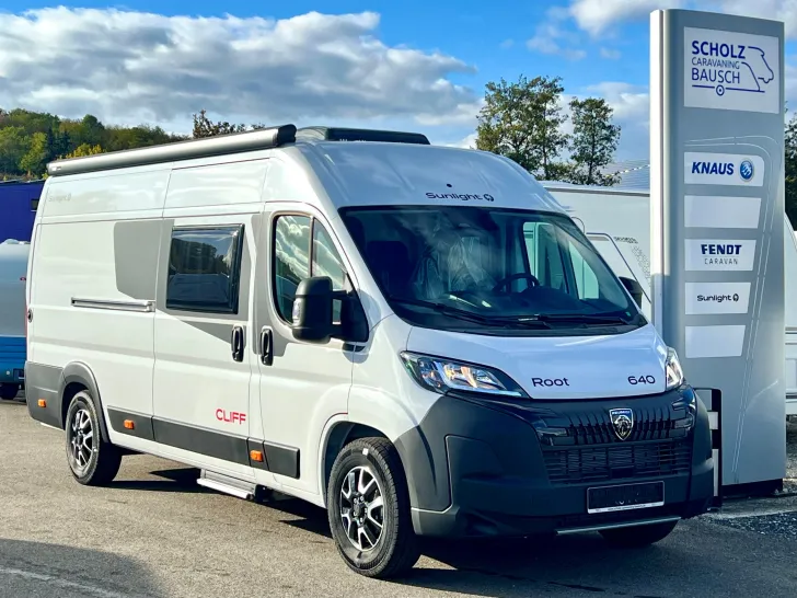 Fahrzeugbild Sunlight Camper Van CLIFF 640 Root *Parksensoren+16"Alu+Markise #1