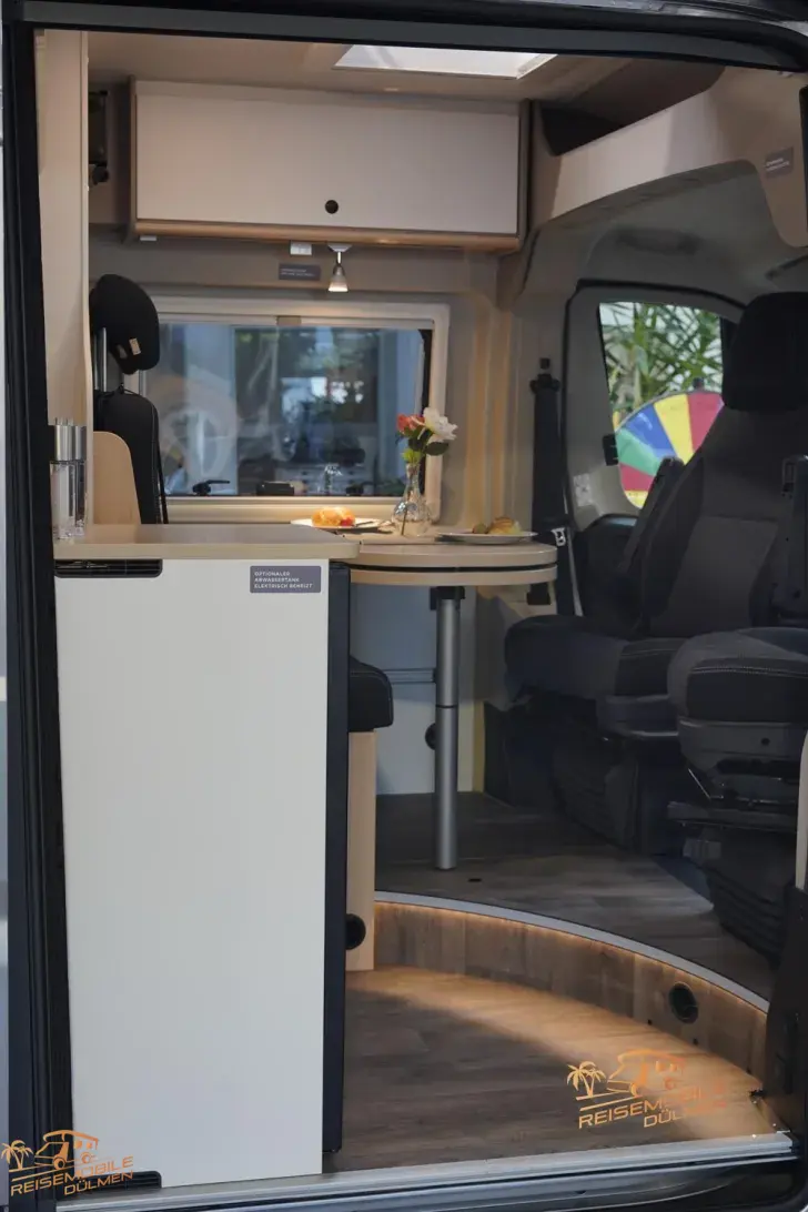 Fahrzeugbild LMC Innovan Pure 600 8G. Auto. #8