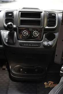 Fahrzeugbild LMC Innovan Pure 600 8G. Auto. #11