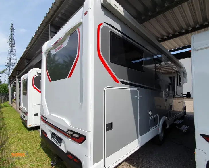 Fahrzeugbild Dethleffs Globetrotter XXL A 9000-2 EB IVECO DAILY #3