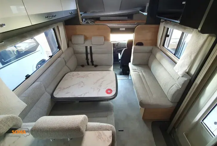 Fahrzeugbild Dethleffs Globetrotter XXL A 9000-2 EB IVECO DAILY #12