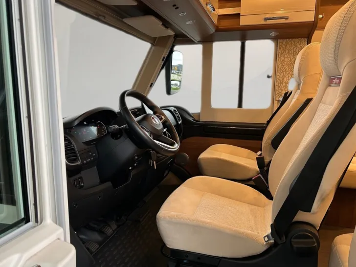 Fahrzeugbild Carthago c-tourer I  143 LE #7