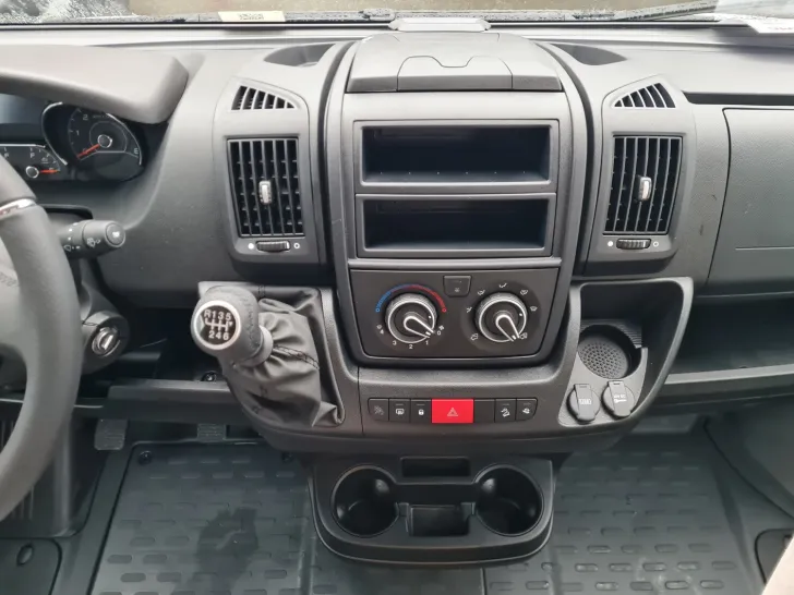Fahrzeugbild LMC Innovan 600 Citroen /Modell 2024 #11