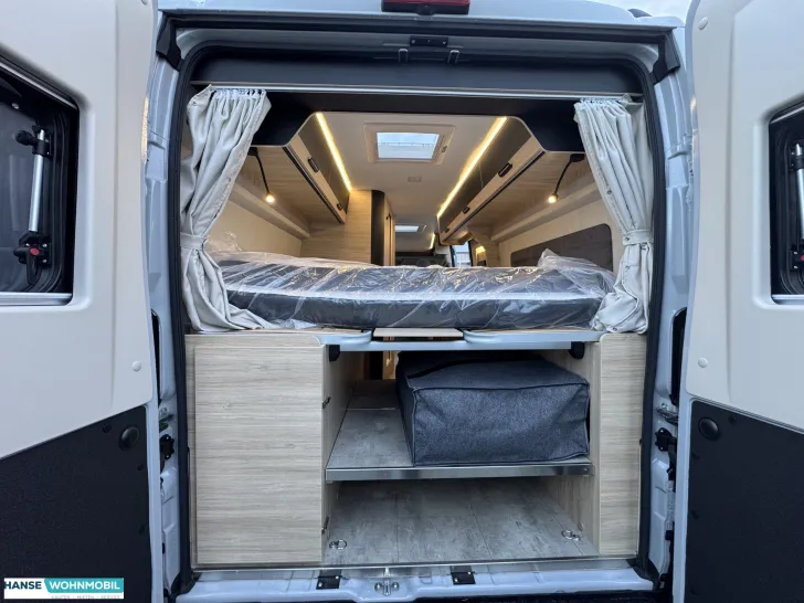 Fahrzeugbild Challenger V217 Sport Edition 2027 #11