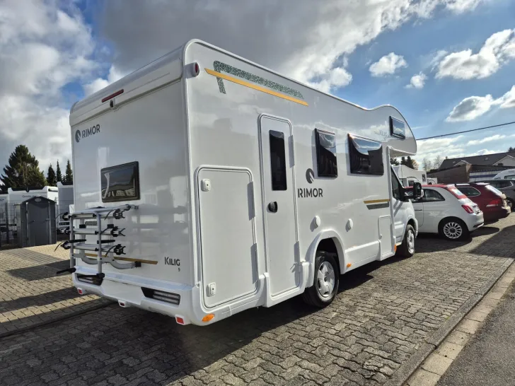 Fahrzeugbild Rimor Kilig 9 6 Gurtplätze/3500kg/Automatik/Solar #6