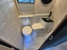 Fahrzeugbild Rimor Kilig 9 6 Gurtplätze/3500kg/Automatik/Solar #11