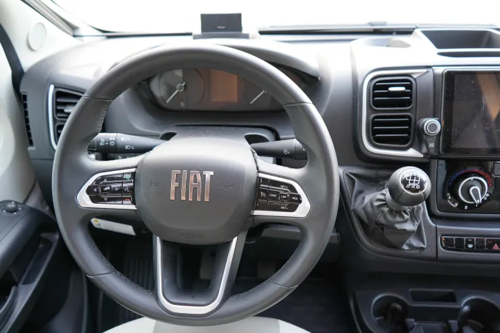 Fahrzeugbild Knaus L!VE WAVE 650 MF Platinum Selection Navi|RFK|Radträger|Markise #17