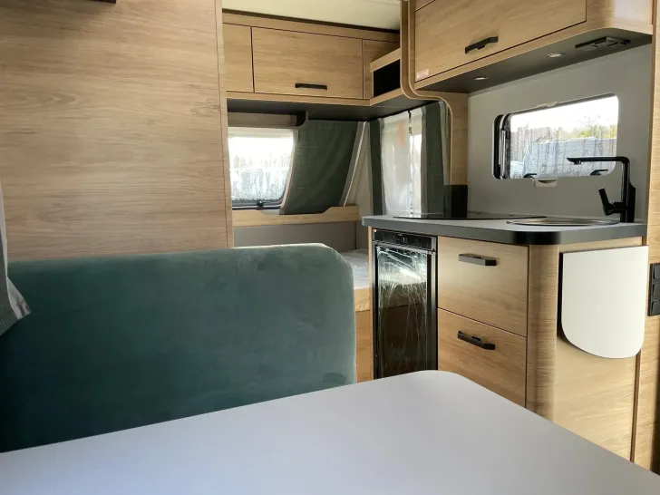 Fahrzeugbild Weinsberg CaraOne 390 QD MJ2027 #12