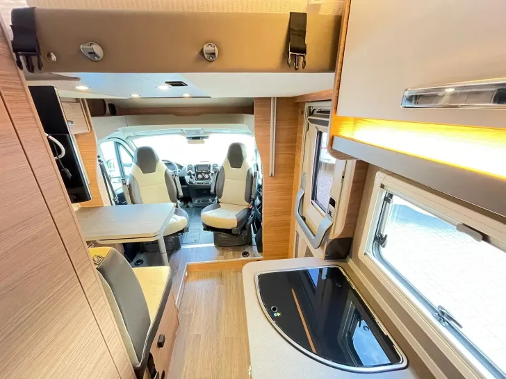 Fahrzeugbild Weinsberg CaraSuite 650 MEG [SPICY] +MEGA-DEAL+ #17