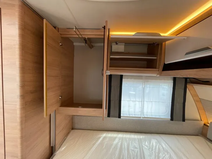Fahrzeugbild Knaus Südwind 460 EU Black Selection +ABVERKAUF+ #30